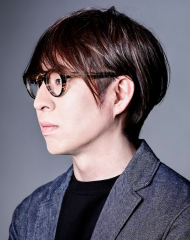 ジェイ・コウガミ